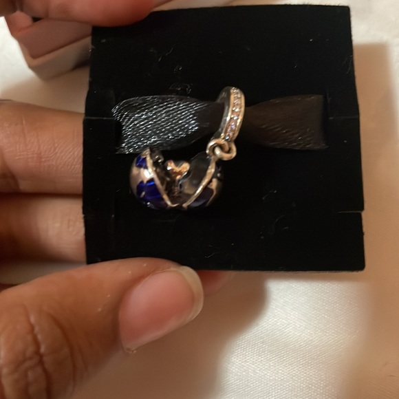 Our Blue Planet Pandora Charm - Picture 6 of 7